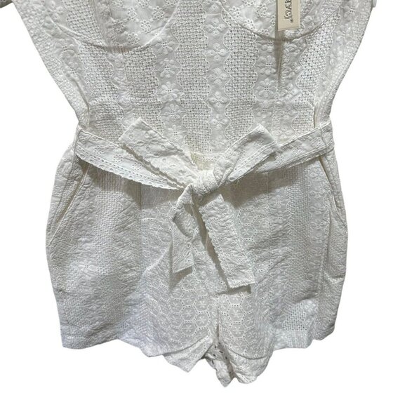 BLANK NYC Womens Size S Romper White Eyelet Puff Sleeve In Downtown Vibes NWT - Picture 7 of 10